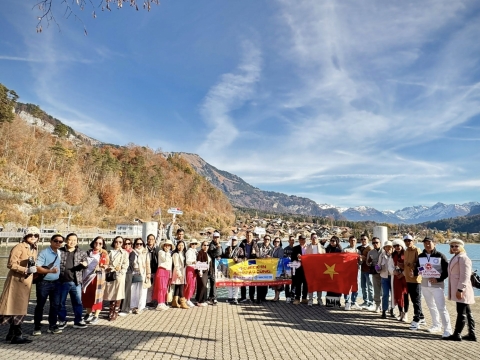 INTERLAKEN - Sắc Xanh Hoàn Hảo của THỤY SĨ 